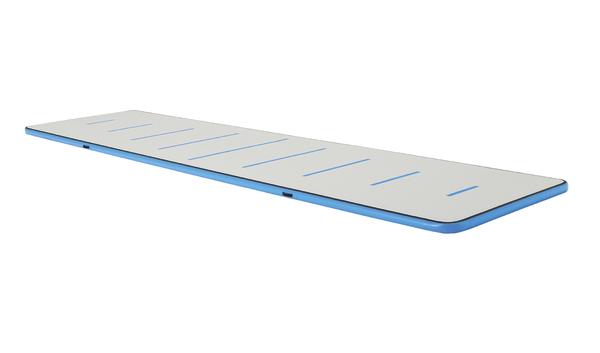 Aufblasbare Gymnastikmatte in Weiß und Blau, ideal für Fitness und Training zu Hause.