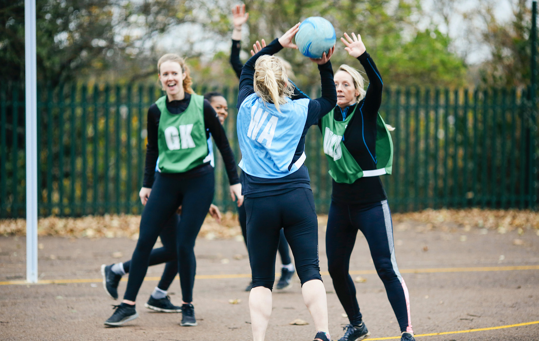 Netball kurz erklärt - Spielregeln und Sportgeräte