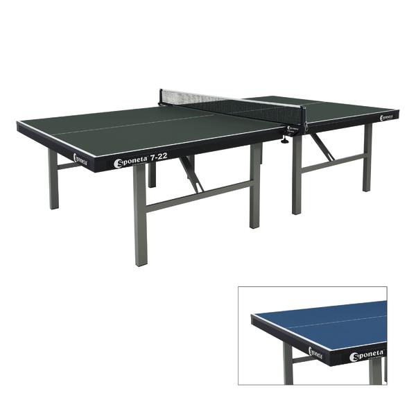 Tischtennisplatte Sponeta 7-22 mit Netz, klappbar, für Indoor- und Outdoor-Spiel.