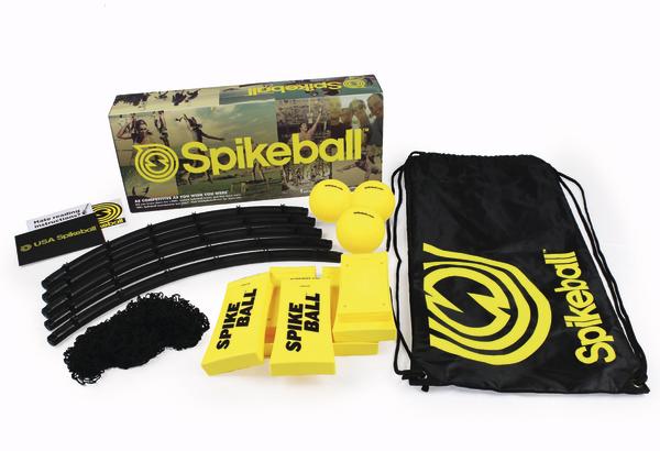 Spikeball Spielset mit Netz, Bällen, Rahmen und Tragetasche auf weißem Hintergrund.