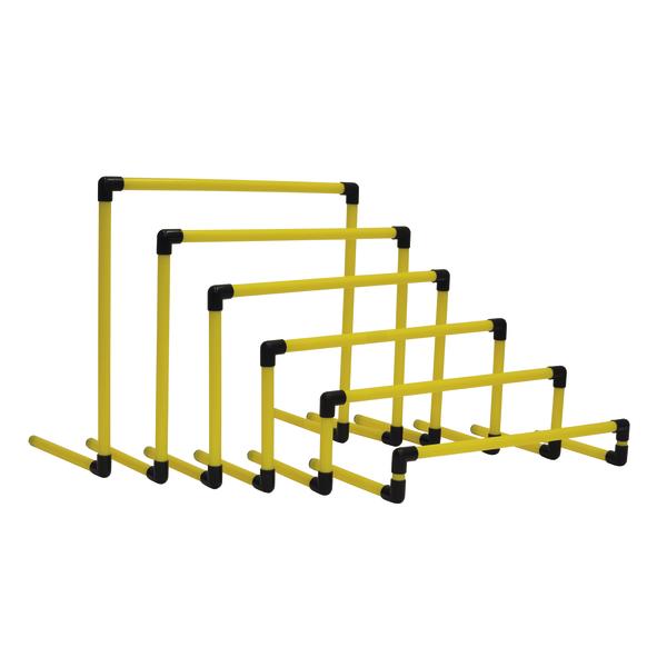 Gelbe verstellbare Trainingshürden in verschiedenen Größen für Sport und Fitness.
