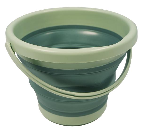 Faltbarer Eimer aus Silikon in Grün mit Henkel, platzsparend und flexibel.