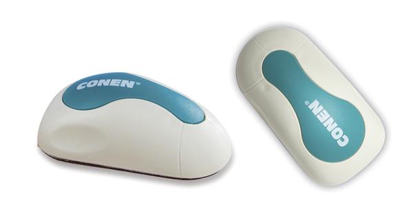 Weißer und blauer Conen Magnet-Trockenlöschschwamm für Whiteboards.