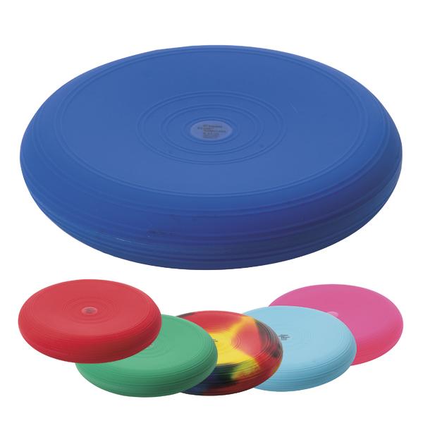 Bunte Frisbeescheiben in verschiedenen Farben für Freizeit und Sport.