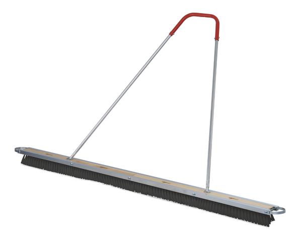 Großer Bodenbesen mit langem Griff und Gummiborsten für effiziente Reinigung.