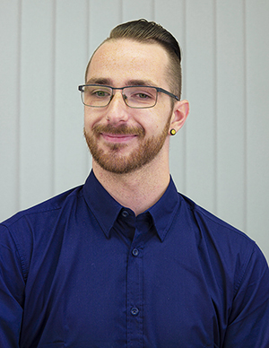 Porträt von Mathias Busch, Montageservice.