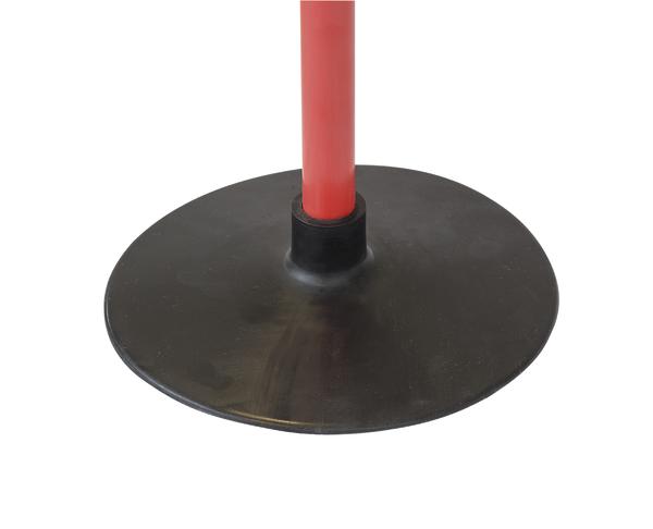 Schwarze r Gummitellerfuß mit roter Grenzstange.