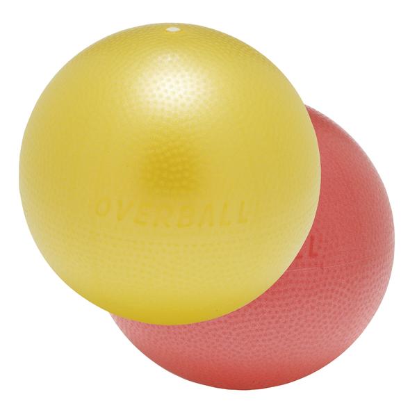Gelber und roter Gymnastikball mit strukturierter Oberfläche für Fitness und Therapie.