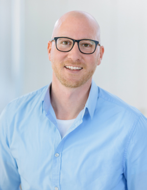 Porträt von Kevin Reichardt, Marketing / Grafik.