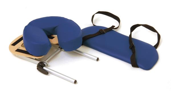 Reise-Nackenkissen und gepolsterte Kopfstütze mit verstellbaren Gurten für Komfort unterwegs.