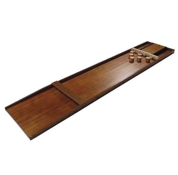 Holz-Brettspiel mit vier Spielsteinen auf weißem Hintergrund