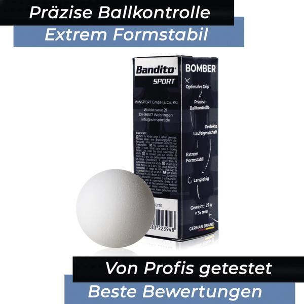 Weißer Bomber Kickerball  von Bandtio neben Verpackung