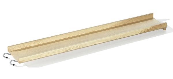 Rutschbahn aus Holz mit Hacken an den Enden zum Aufhängen.