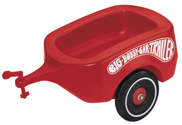 Roter Big Bobby Car Anhänger mit zwei Rädern, geeignet für Kinder zum Ziehen.