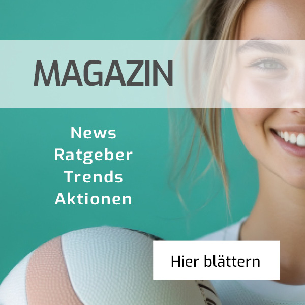 Grafik für ein Online-Magazin: Eine lächelnde junge Frau vor türkisfarbenem Hintergrund. Im Vordergrund der Text "MAGAZIN" sowie die Schlagwörter "News, Ratgeber, Trends, Aktionen" und ein Button mit der Aufschrift "Hier blättern".