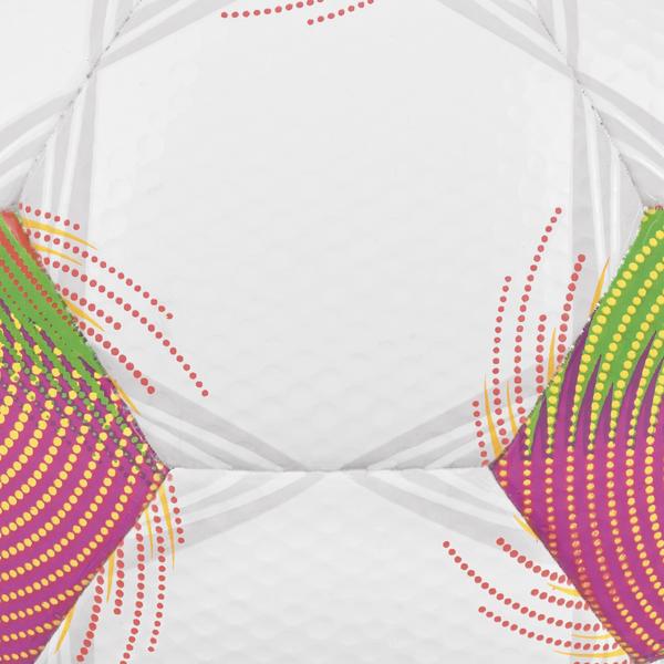 Weißer DERBYSTAR Apus S-Light 290 Fußball mit grün-pink-gelbem-orangenem Spiraldesign, strukturierter Oberfläche Detailansicht Balldesign
