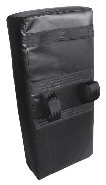 Schwarzes Schlagpolster mit Griffen für Kampfsport-Training und Schlagübungen.