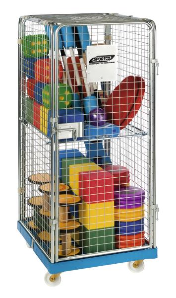 Mobiler Metallwagen mit buntem Sport- und Spielzeug für Kinder, gefüllt und gesichert.
