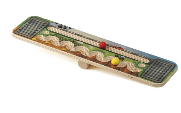 Balancierbrett aus Holz mit zwei Kugeln und Spielbahn für Gleichgewichtstraining.