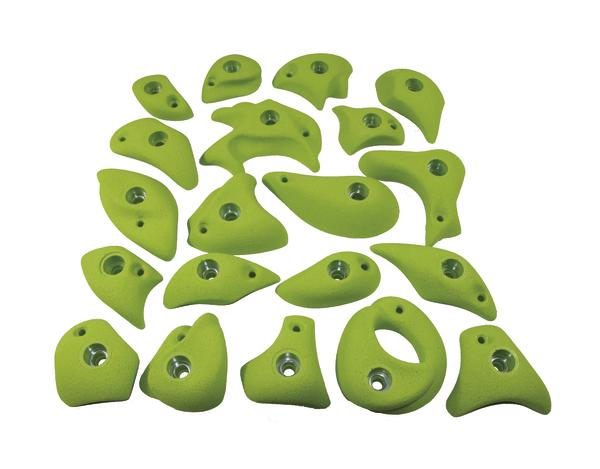 Grüne Klettergriffe in verschiedenen Formen für Indoor-Kletterwände, robust und vielseitig.