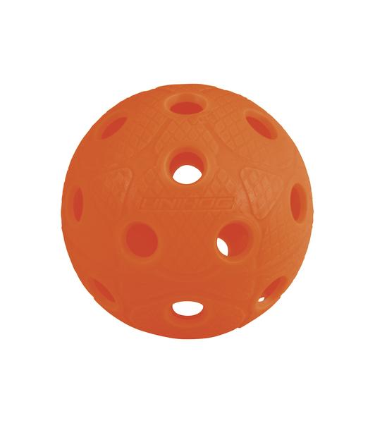Orangener Kunststoffball mit Löchern, typisch für Floorball oder Indoor-Sportarten.