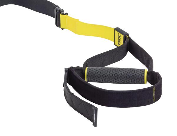 Schwarzer und gelber TRX Trainingsgurt mit gepolstertem Griff für Suspension-Training.