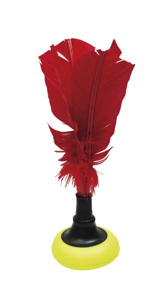 Roter Federball mit gelbem Sockel für Federballspiel auf weißem Hintergrund.