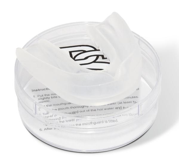 Mundschutz aus transparentem Kunststoff in runder Aufbewahrungsbox mit Anleitung.