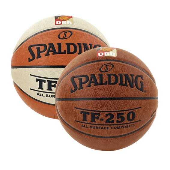 Zwei Spalding Basketballs, ein braun und ein weiß-orange, mit DBB-Logo.