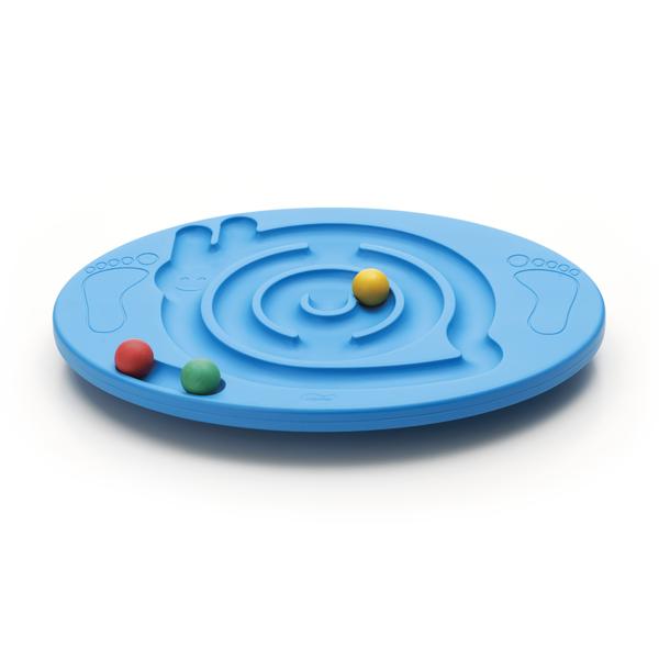 Blaues Labyrinth-Spielbrett in Schneckenform mit drei bunten Kugeln zum Balancieren.