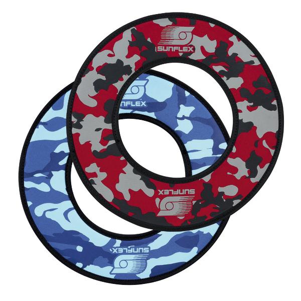 Zwei runde Wurfringe mit Camouflage-Muster in Rot und Blau, Marke Sunflex.