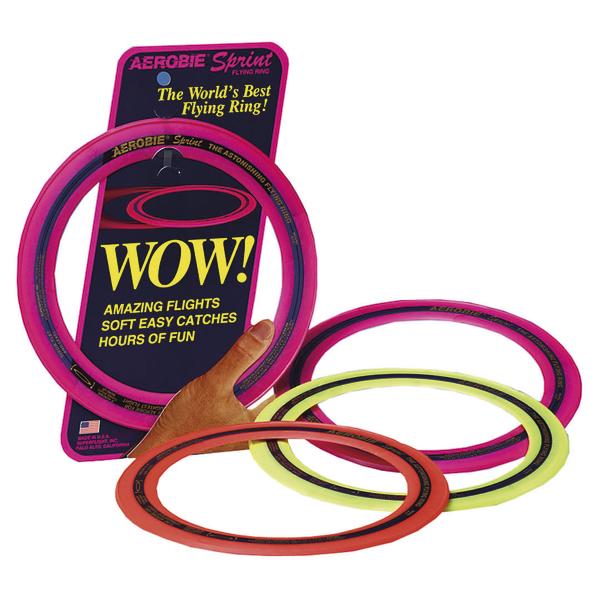 Bunte Aerobie Sprint Flugringe in verschiedenen Farben mit Verpackung, ideal für Outdoor-Spiel.