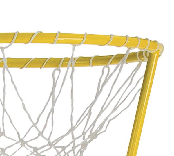 Gelber Basketballkorb mit weißem Netz, Nahaufnahme des oberen Rahmens und Netzes.
