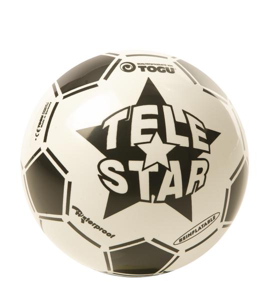 Weiß-schwarzer Tele Star Fußball mit Stern-Design und Markenlogo Togu.