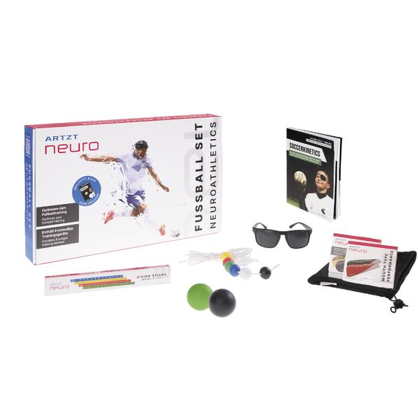 Fußball Trainingsset mit Neuroathletik-Zubehör, Brille, Bällen und Trainingsmaterial.