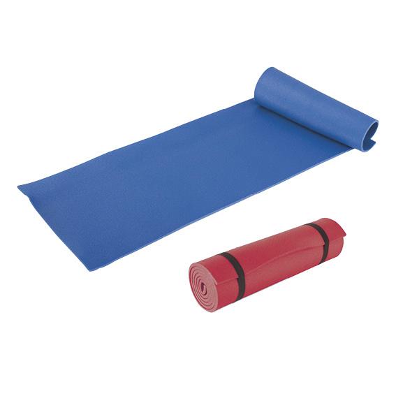 Blaues und rotes Fitness-Trainingsmatte, eine ausgerollt, eine zusammengerollt mit Gurt.