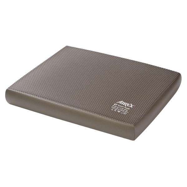 Braunes ergonomisches Sitzkissen mit rutschfester Oberfläche für besseren Sitzkomfort.
