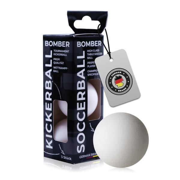 Bomber Kickerbälle in Verpackung mit weißem Ball
