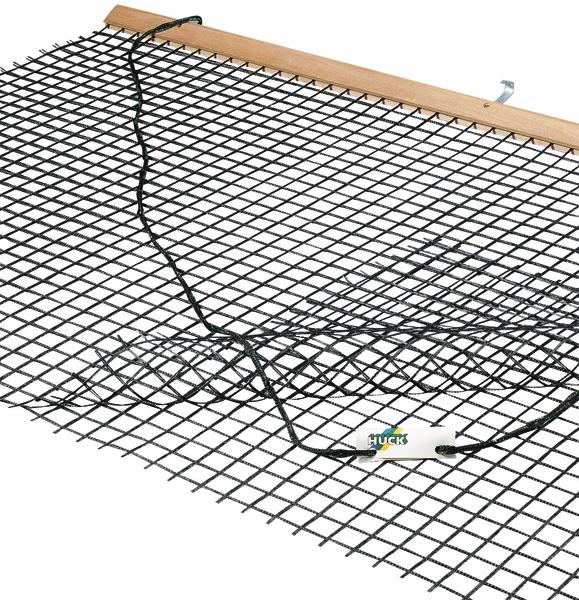 Netz mit Holzrahmen und Seil, geeignet für Sicherheits- oder Schutzanwendungen.