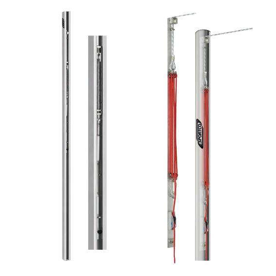 Aluminium Volleyballpfosten mit integriertem Spannsystem, silberfarben und stabil.