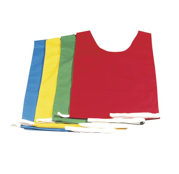 Mehrfarbige Sportwesten in Blau, Gelb, Grün und Rot, ideal für Mannschaftsspiele.