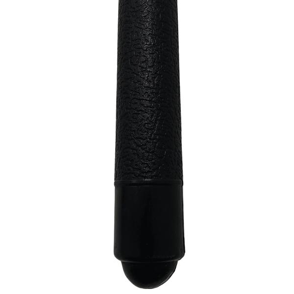 Detailaufnahme eines Billard Queues aus Fiberglas mit rutschfestem schwarzem Griff für präzise Stoßkontrolle