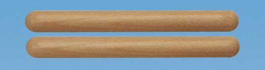 Zwei längliche, braune Holzstäbe auf blauem Hintergrund, parallel angeordnet.