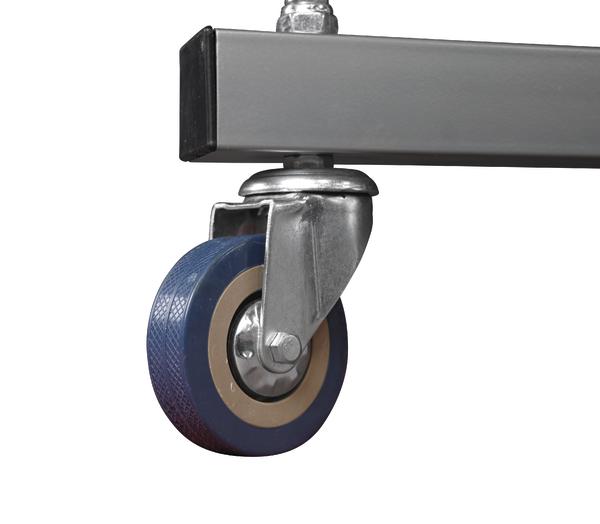 Blaues Lenkrollenrad aus Gummi an grauem Metallgestell für Möbel oder Geräte.