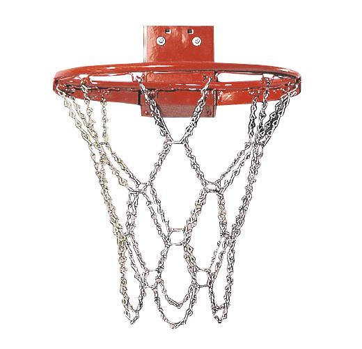 Basketballkorb mit rotem Metallring und robustem Kettengitternetz, weißer Hintergrund.