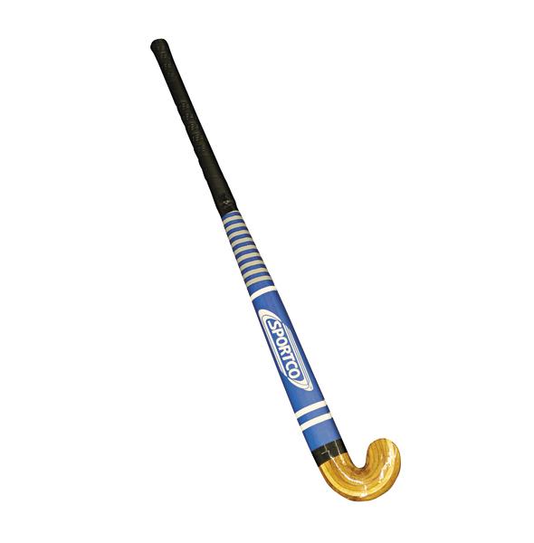 Blauer Hockeyschläger mit schwarzem Griff und gebogenem Holzschlägerende auf weißem Hintergrund.