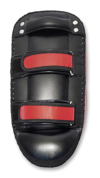Boxsack Schlagpolster mit schwarzem Leder und roten Klettverschlüssen, Trainingsausrüstung.
