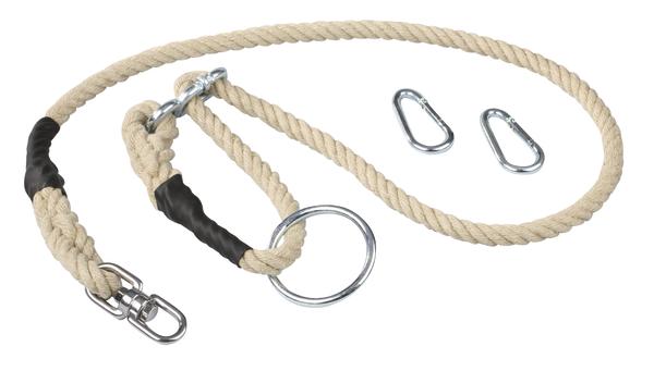 Robustes Kletterseil mit Metallringen und Karabinern für Outdoor-Training und Fitness.