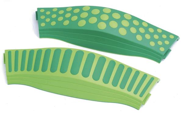 Zwei grüne gebogene Balance-Pfade.