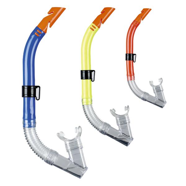 Drei farbige Schnorchel in Blau, Gelb und Orange für Tauchen und Schnorcheln.